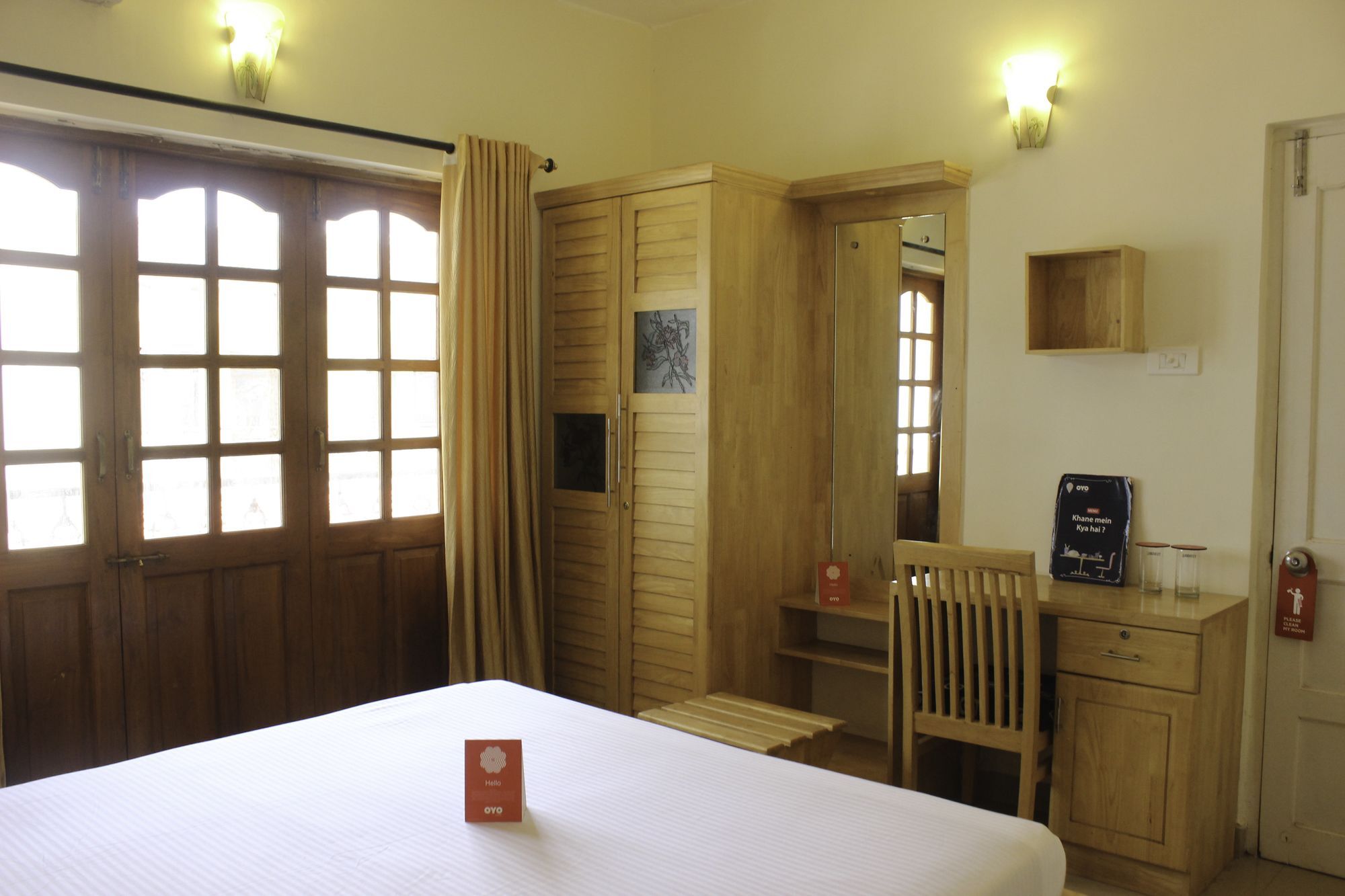 Oyo 7333 V Palms Hotel Candolim Exterior photo